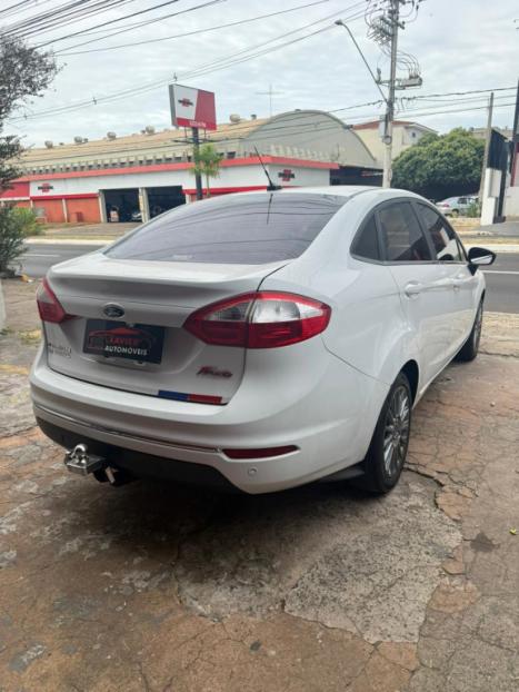 FORD Fiesta Sedan 1.6 4P FLEX TITANIUM POWERSHIFT AUTOM�TICO, Foto 9