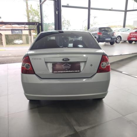 FORD Fiesta Sedan 1.0 4P FLEX, Foto 4