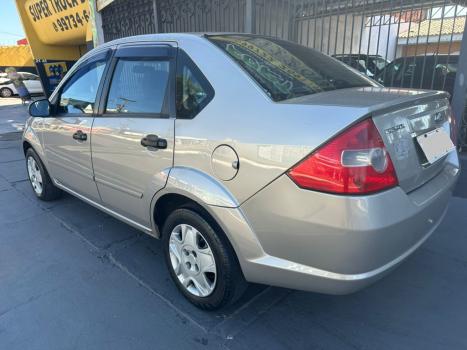 FORD Fiesta Sedan 1.0 4P FLEX, Foto 4
