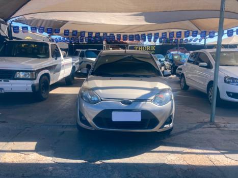 FORD Fiesta Sedan 1.6 4P FLEX, Foto 2