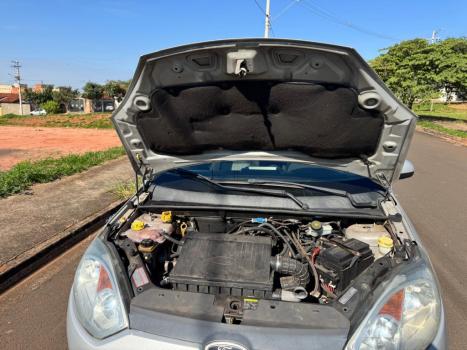 FORD Fiesta Sedan 1.6 4P FLEX, Foto 2