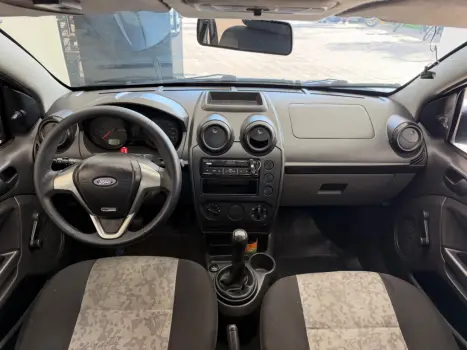 FORD Fiesta Sedan 1.0 4P, Foto 9