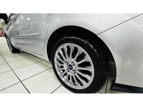 FORD Fiesta Sedan 1.6 4P FLEX TITANIUM POWERSHIFT AUTOM�TICO, Foto 8
