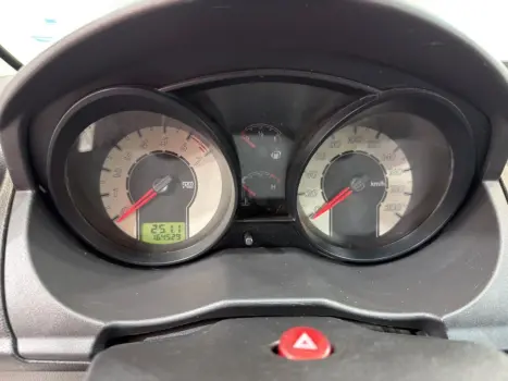 FORD Fiesta Sedan 1.6 4P FLEX, Foto 12