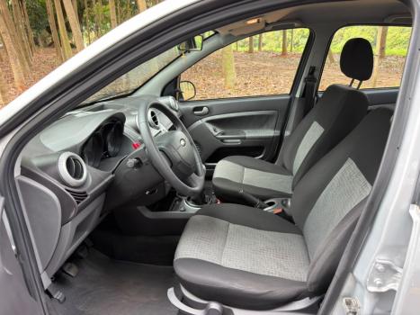 FORD Fiesta Sedan 1.6 4P ROCAM FLEX, Foto 9