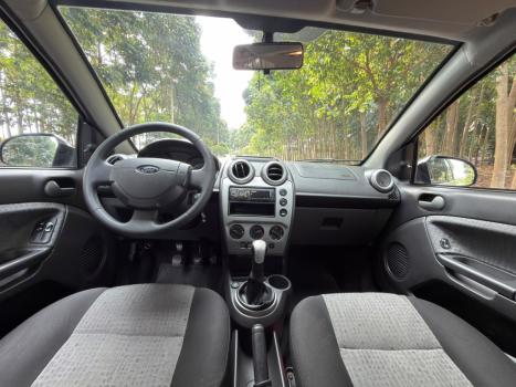 FORD Fiesta Sedan 1.6 4P ROCAM FLEX, Foto 11