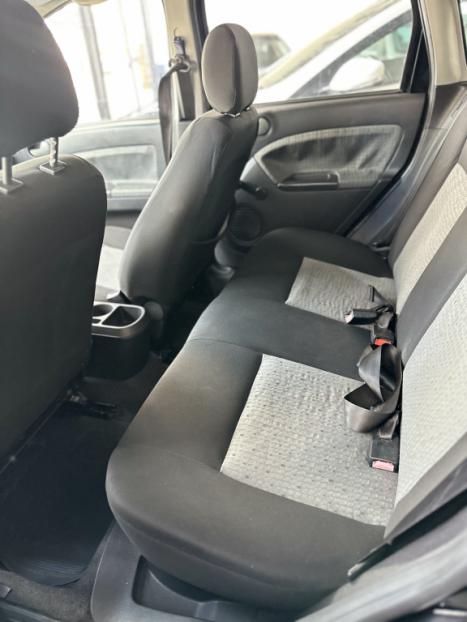 FORD Fiesta Sedan 1.6 16V 4P SE FLEX, Foto 8