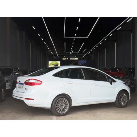 FORD Fiesta Sedan 1.6 4P FLEX TITANIUM POWERSHIFT AUTOMÁTICO, Foto 5