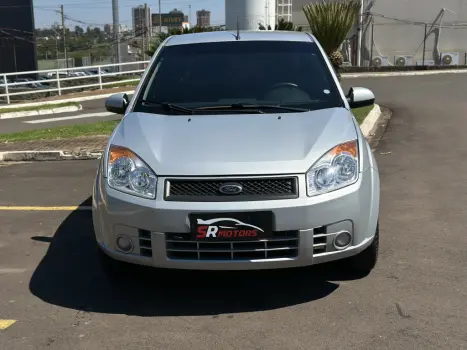 FORD Fiesta Sedan 1.6 4P FLEX, Foto 2
