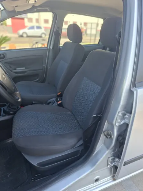 FORD Fiesta Sedan 1.6 4P FLEX, Foto 10