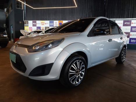 FORD Fiesta Sedan , Foto 1