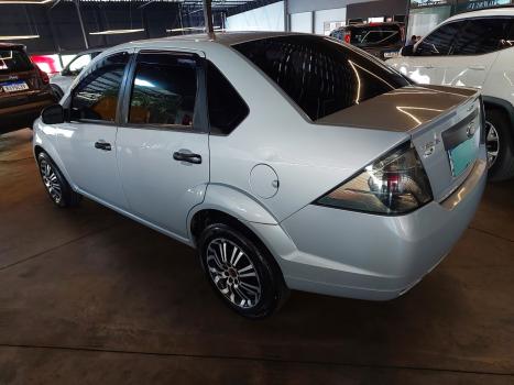 FORD Fiesta Sedan , Foto 10