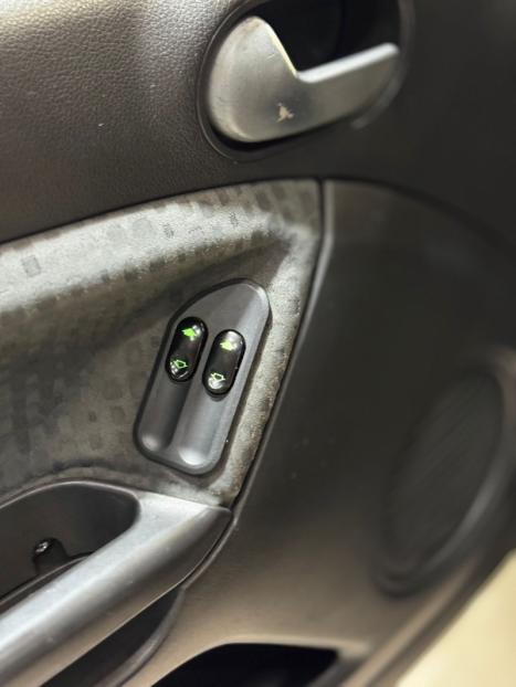 FORD Fiesta Sedan , Foto 12