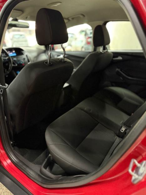 FORD Focus Hatch 1.6 16V 4P SE PLUS FLEX, Foto 12