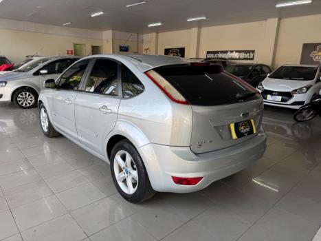 FORD Focus Hatch 1.6 4P GLX FLEX, Foto 2