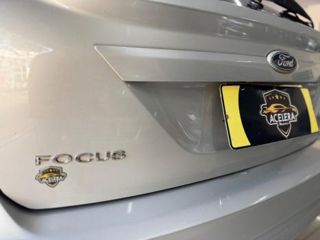 FORD Focus Hatch 1.6 4P GLX FLEX, Foto 6