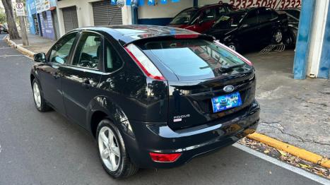 FORD Focus Hatch 1.6 4P GLX FLEX, Foto 2