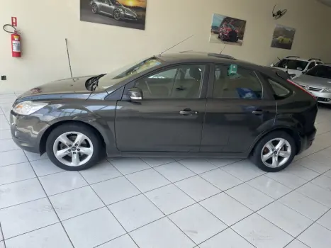 FORD Focus Hatch 1.6 4P GLX FLEX, Foto 3 FORD Focus Hatch 1.6 4P GLX FLEX, Foto 3
