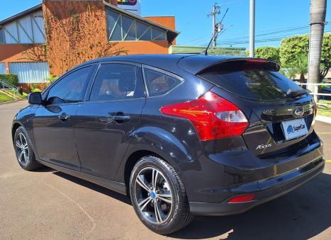 FORD Focus Hatch 1.6 16V 4P FLEX SE POWERSHIFT AUTOMÁTICO, Foto 6 FORD Focus Hatch 1.6 16V 4P FLEX SE POWERSHIFT AUTOMÁTICO, Foto 6