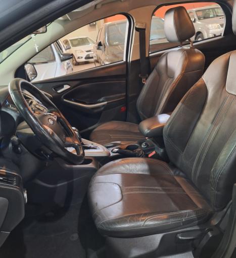 FORD Focus Hatch 1.6 16V 4P FLEX SE POWERSHIFT AUTOMÁTICO, Foto 8 FORD Focus Hatch 1.6 16V 4P FLEX SE POWERSHIFT AUTOMÁTICO, Foto 8