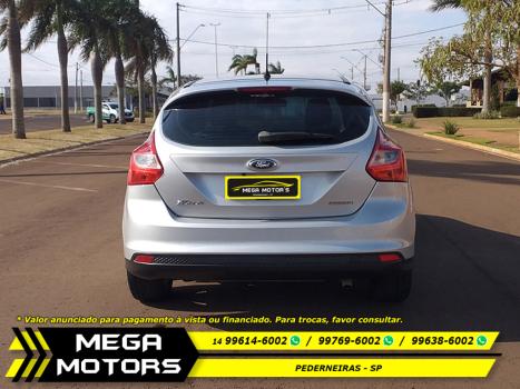 FORD Focus Hatch 1.6 16V 4P FLEX S, Foto 6