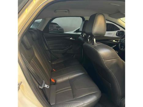 FORD Focus Hatch 1.6 4P, Foto 14