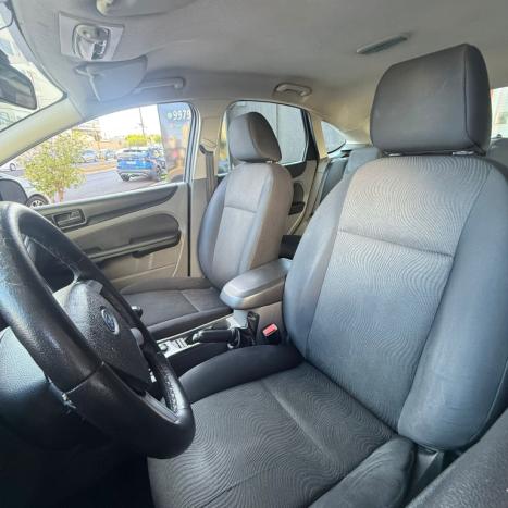 FORD Focus Hatch 1.6 16V 4P FLEX S, Foto 12
