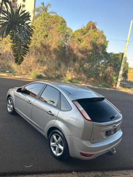 FORD Focus Hatch 1.6 16V 4P SE PLUS FLEX, Foto 5 FORD Focus Hatch 1.6 16V 4P SE PLUS FLEX, Foto 5