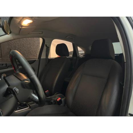 FORD Focus Hatch 1.6 16V 4P FLEX GL, Foto 12 FORD Focus Hatch 1.6 16V 4P FLEX GL, Foto 12