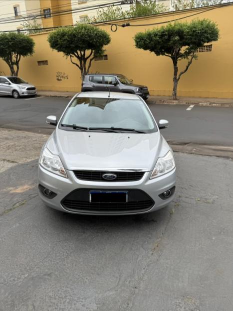 FORD Focus Hatch 1.6 4P GLX FLEX, Foto 2 FORD Focus Hatch 1.6 4P GLX FLEX, Foto 2