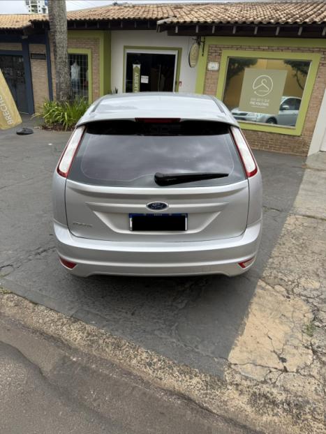 FORD Focus Hatch 1.6 4P GLX FLEX, Foto 6 FORD Focus Hatch 1.6 4P GLX FLEX, Foto 6