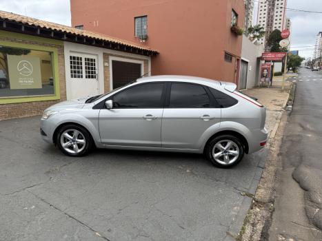 FORD Focus Hatch 1.6 4P GLX FLEX, Foto 17 FORD Focus Hatch 1.6 4P GLX FLEX, Foto 17