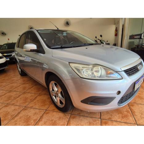 FORD Focus Hatch 1.6 4P GLX, Foto 8