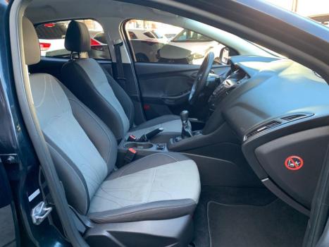 FORD Focus Hatch 1.6 4P GLX FLEX, Foto 8