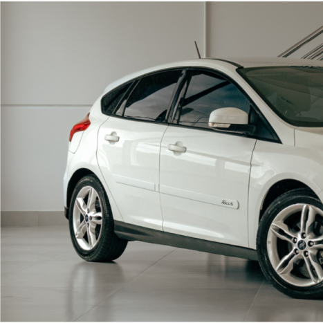 FORD Focus Hatch 1.6 16V 4P SE PLUS FLEX, Foto 3