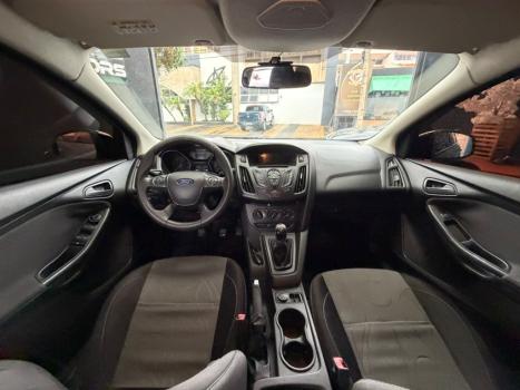 FORD Focus Hatch 1.6 16V 4P FLEX S, Foto 6