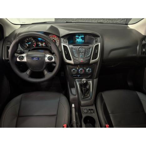 FORD Focus Hatch 1.6 16V 4P SE FLEX, Foto 9