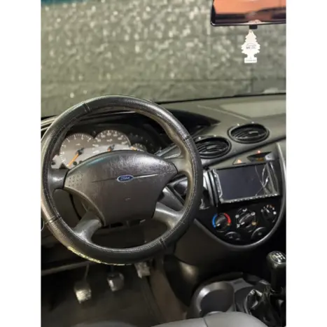 FORD Focus Hatch 1.6 4P, Foto 11