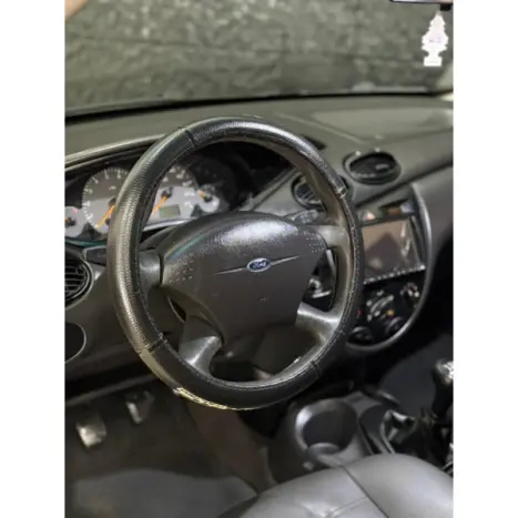 FORD Focus Hatch 1.6 4P, Foto 12