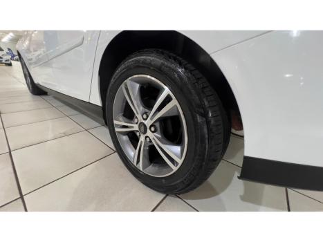 FORD Focus Hatch 1.6 16V 4P SE FLEX, Foto 6