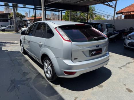 FORD Focus Hatch 1.6 4P GLX FLEX, Foto 2