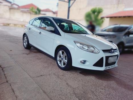 FORD Focus Hatch 1.6 16V 4P FLEX SE POWERSHIFT AUTOM�TICO, Foto 3