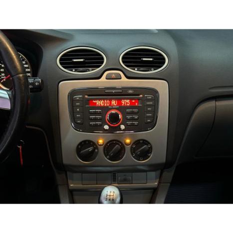 FORD Focus Hatch 1.6 16V 4P FLEX GL, Foto 11