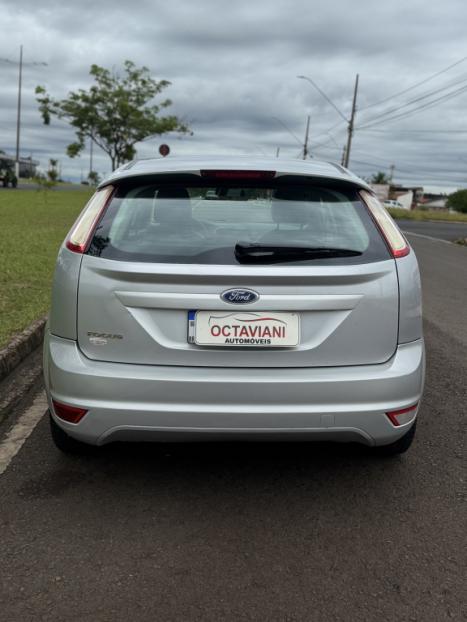 FORD Focus Hatch 1.6 4P, Foto 4