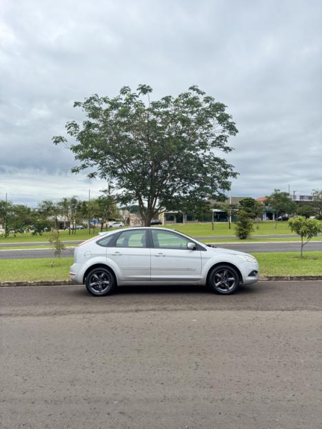 FORD Focus Hatch 1.6 4P, Foto 10