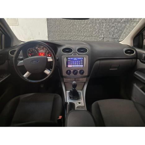 FORD Focus Hatch 1.6 16V 4P FLEX GL, Foto 9