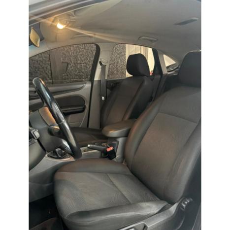 FORD Focus Hatch 1.6 16V 4P FLEX GL, Foto 13