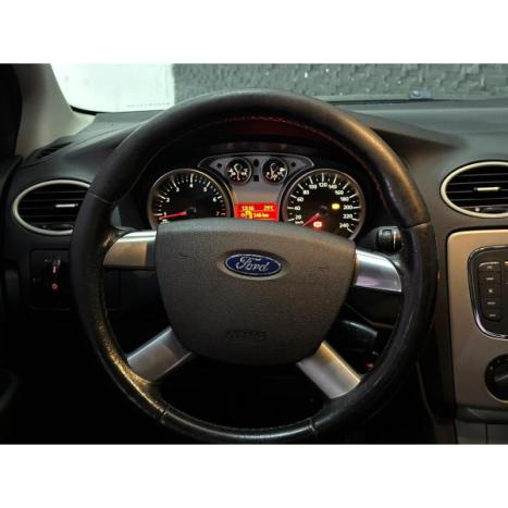 FORD Focus Hatch 1.6 16V 4P SE FLEX, Foto 10