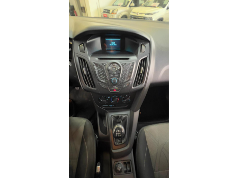 FORD Focus Hatch 1.6 16V 4P SE FLEX, Foto 6