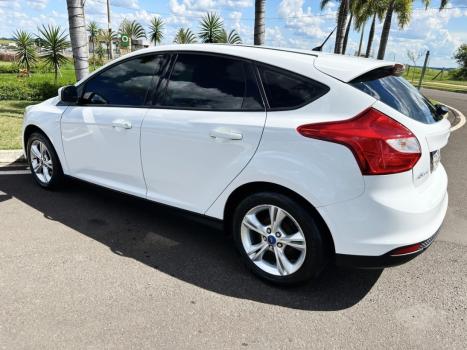 FORD Focus Hatch 1.6 16V 4P SE FLEX, Foto 4